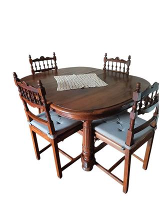 Set Tavolo Allungabile Salvaspazio e 4 Sedie Stile
