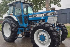 Trattore agricolo usato Ford