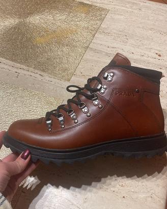 Prada stivali