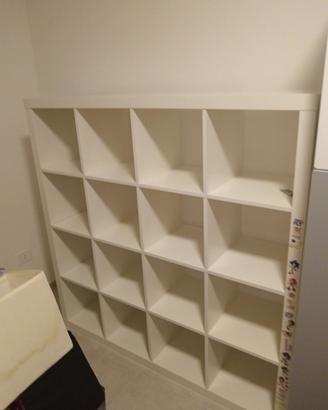 scaffalatura kallax ikea 