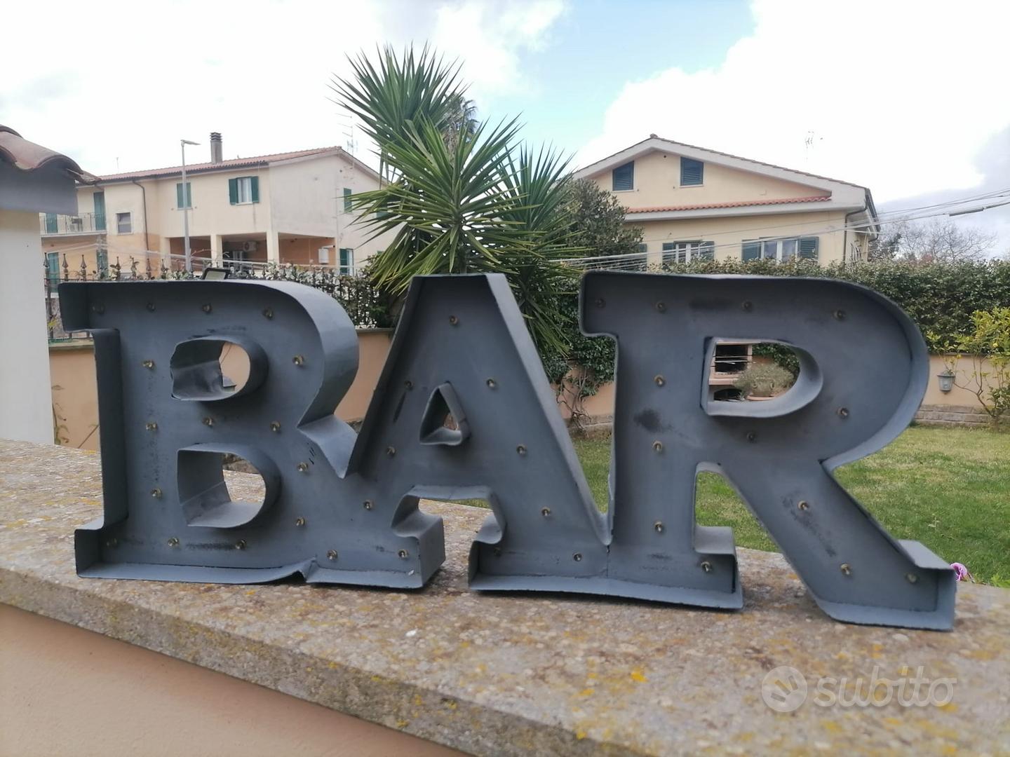 Insegna Bar - Arredamento e Casalinghi In vendita a Roma