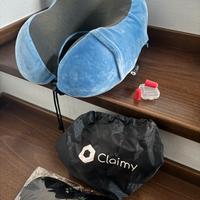 Cuscino cervicale memory foam e kit da viaggio ,