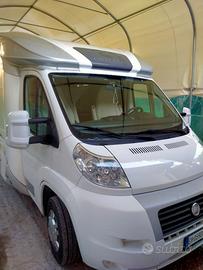 camper semi integrale letto nautico