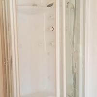 Box doccia con idromassaggio