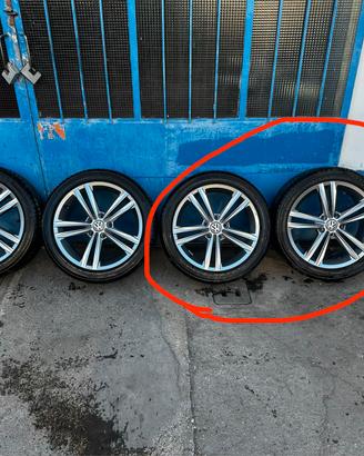 Cerchioni VW Golf 7.5 R-Line 17” in lega,originali