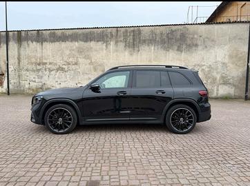 Mercedes GLB 200D 4 MATIC