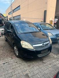 Ricambi Opel Zafira 1.6 16V ecoM b/m anno 2009