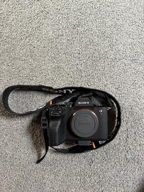 Sony A 7 IV + Obiettivo Sony FE 4/24 - 105 G OSS