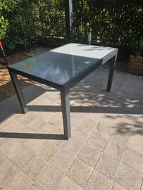 Tavolo metallo e vetro