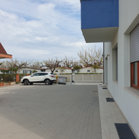 Abitazione ingresso indipendente posto auto