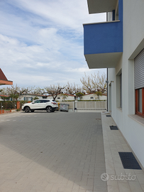 Abitazione ingresso indipendente posto auto