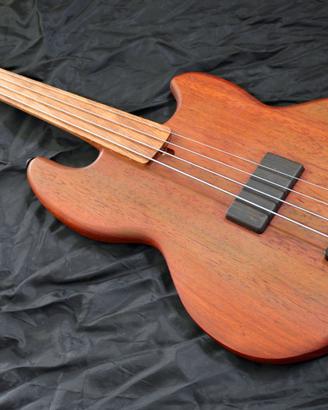 Basso artigianale fretless headless