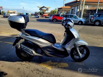 Piaggio beverly 350