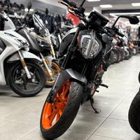 KTM DUKE 125 ANNO 2022