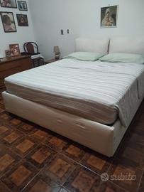 struttura letto matrimoniale 