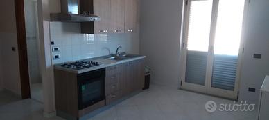 Grazioso Appartamento Semi- Arredato