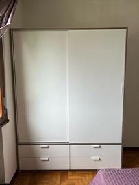 Armadio + 2 comodini abbinati - colore bianco