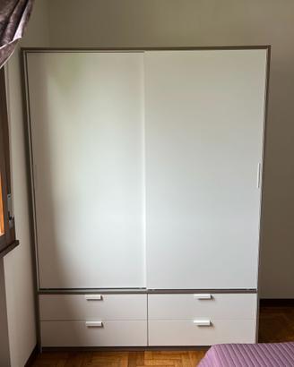 Armadio + 2 comodini abbinati - colore bianco