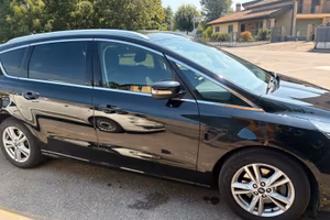 Ford smax