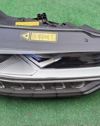 AUDI A8 D5 4N0 LASER Faro Fanale Destro Dx
