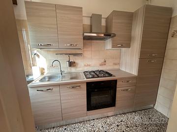 Cucina componibile - nuova