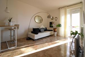 2 LOCALI A LUMEZZANE