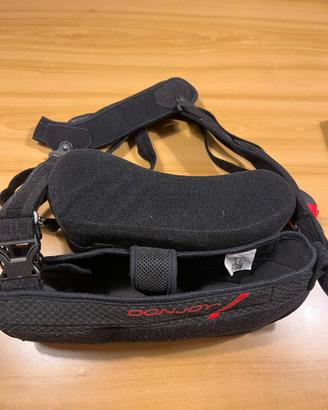 Tutore ortopedico post operazione spalla