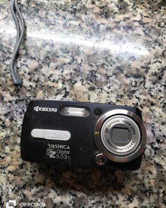 macchina fotografica digitale 5031 Yashica,