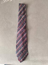 Cravatta in seta Paris esclusiva x olimpiadi turin