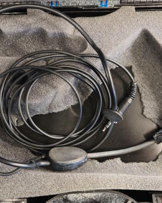 SENNHEISER