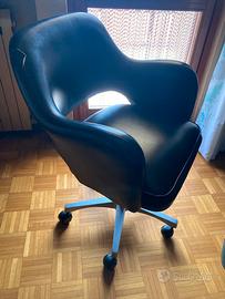 Sedia imbottita girevole