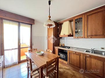 3 LOCALI A SAN GIORGIO PIACENTINO