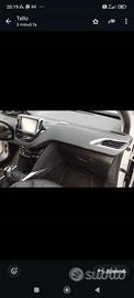 Ricambi e motore Peugeot 2008 2017. BH02