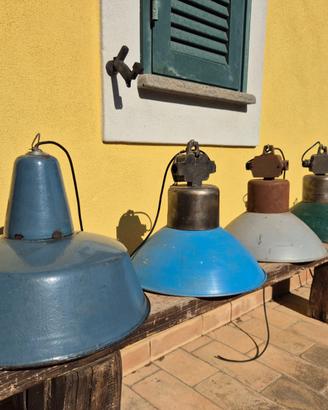 Lampadari industriali vintage – 18 pezzi