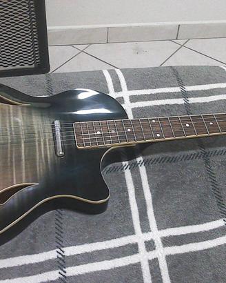 chitarra harley benton elettrificata