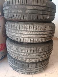 Gomme più cerchi in ferro 