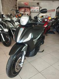 SPLENDIDO PIAGGIO BEVERLY 300 ABS SPORT BLACK