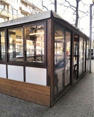Dehor/ gazebo chiuso in legno