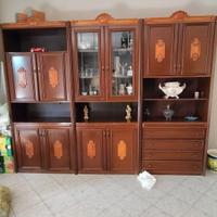 MOBILE IN LEGNO STILE CLASSICO 