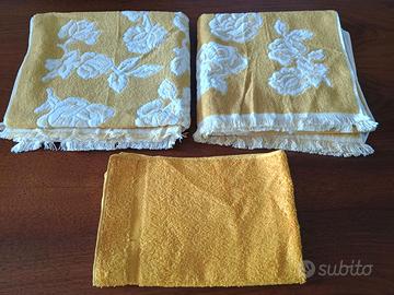 Set asciugamani ocra in cotone “Galluccio d’oro”