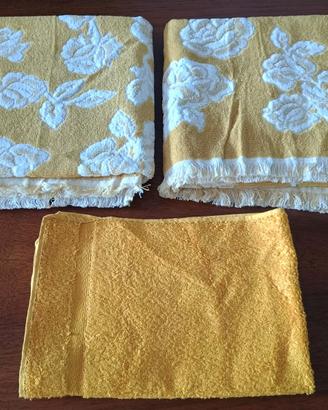 Set asciugamani ocra in cotone “Galluccio d’oro”