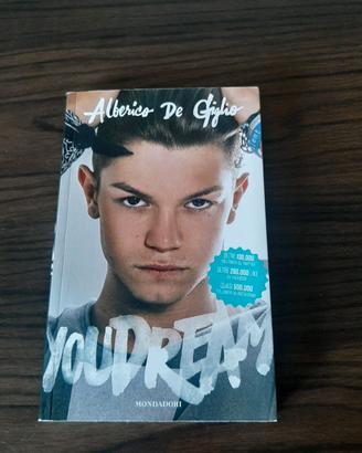 libro"Youdream" dello youtuber Alberico DE Giglio