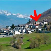 Graziosa Mansarda vista montagne WiFi/posto auto