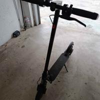 Monopattino elettrico Vivo Bike