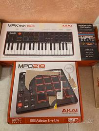 Akai tastiera/pianola + pad strumenti musicali