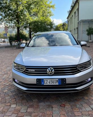Volkswagen Passat Variant 2.0 TDI 190 CV 4MOTION D