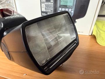 Godox V860 II x Sony