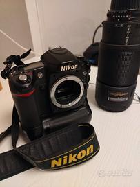 macchinetta fotografica Nikon