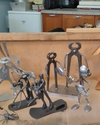 statuine originali in ferro