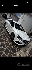 Mercedes cla 200 premium.